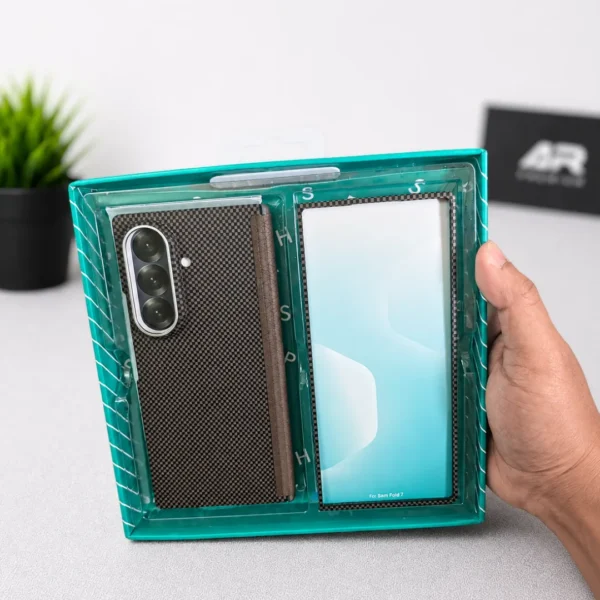 Samsung Galaxy Z Fold 8 Ultra Aramid Carbon Fiber Case | Hinge Protection Cover with Tempered Glass