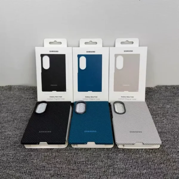 Samsung Galaxy Z Fold 8 Carbon Fiber Magnet Case